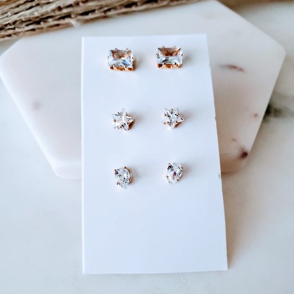 Jewelry - !!5 for $25 Lot of 3 pairs Dainty Delicate Studs